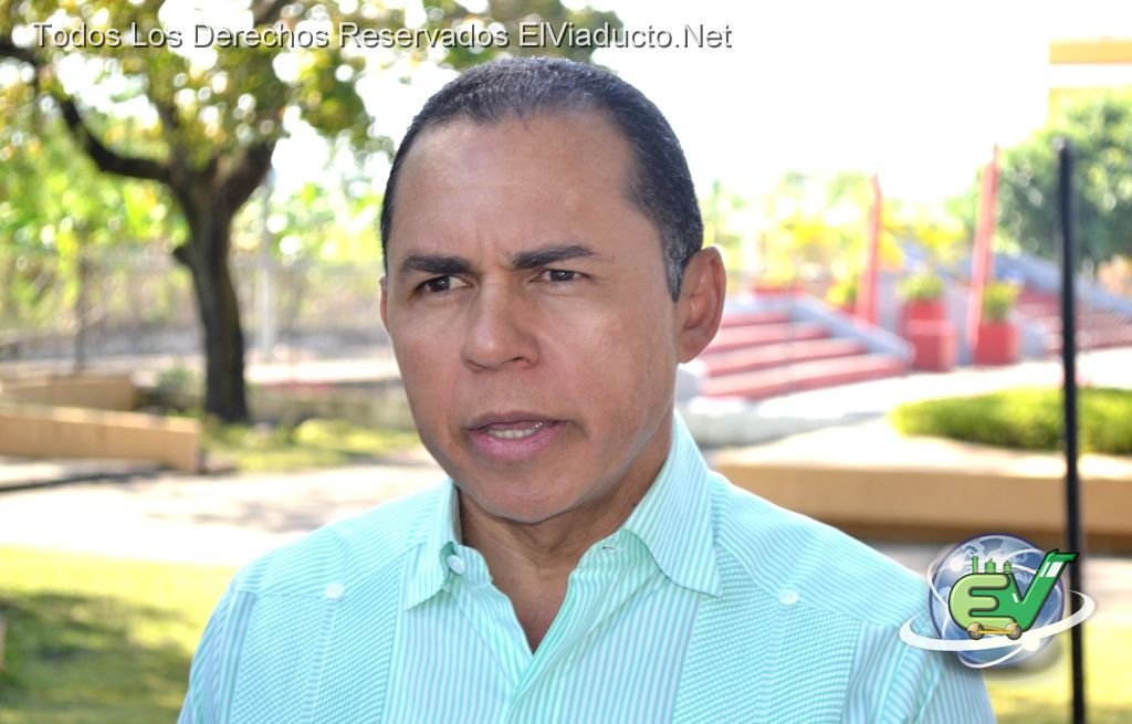  El alcalde del municipio de Moca, licenciado Remberto Cruz Rodriguez